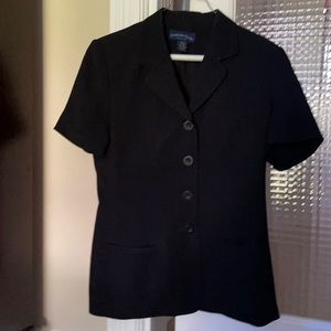 Women’s short sleeve blazer